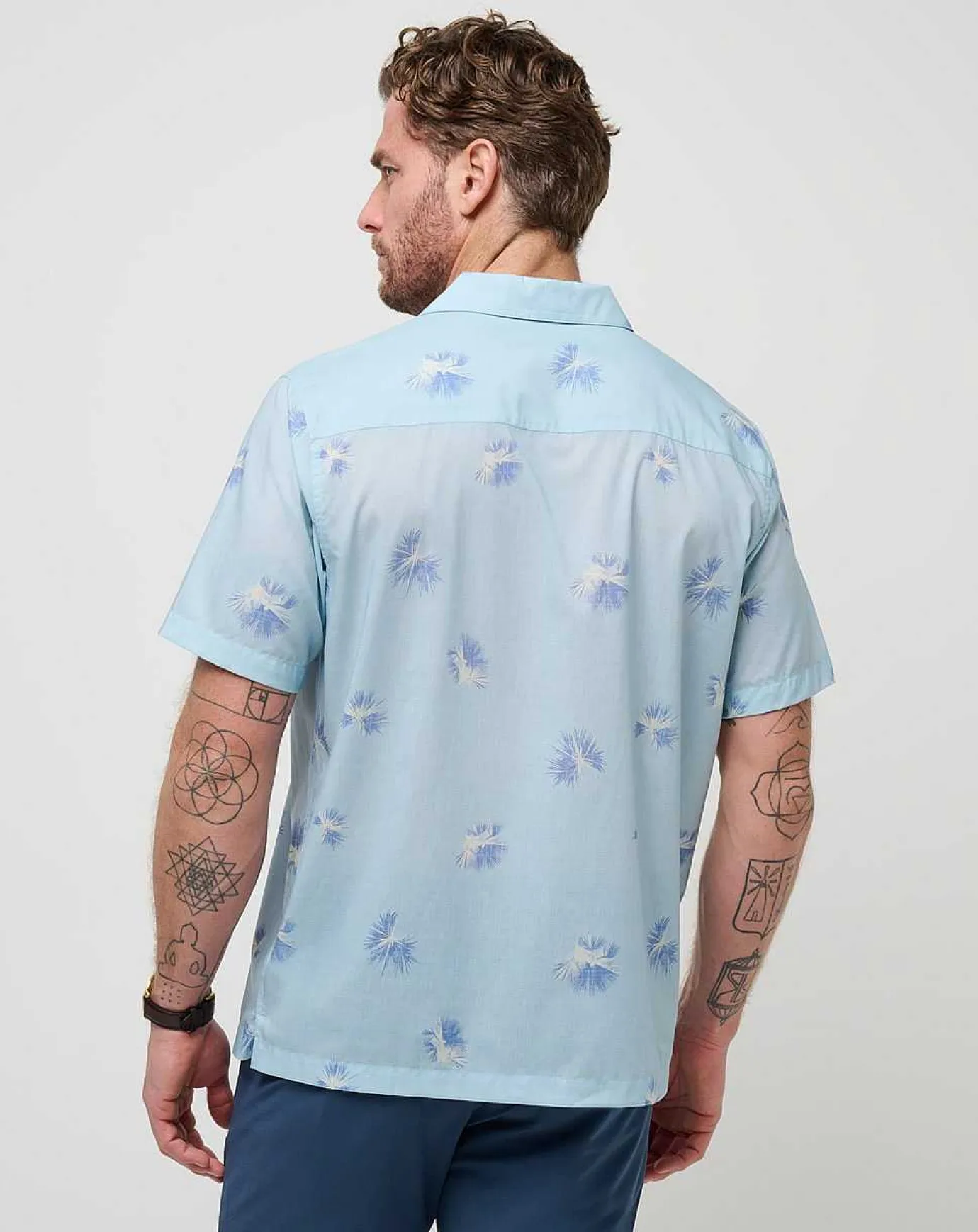 TravisMathew Casino Holiday Button-Up> Polos