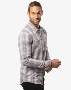 TravisMathew Catch My Drift Button-Up><noscript><img width=
