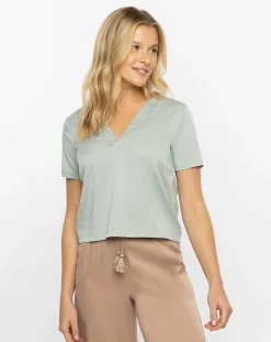 TravisMathew Chase The Light V-Neck Top> Shirts & Tops