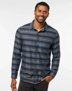 TravisMathew Cloud Flannel Stripe Button-Up> Button-Ups