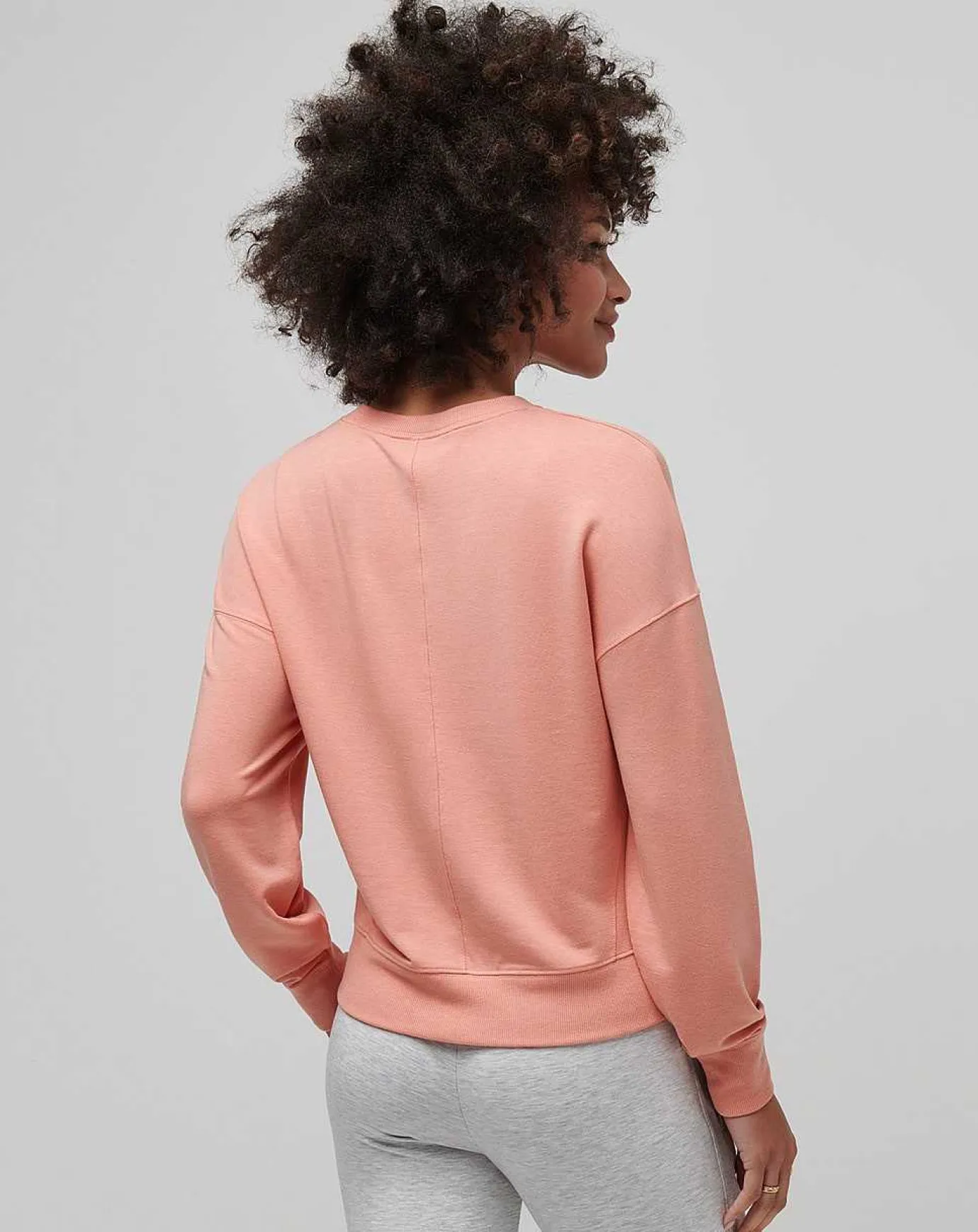 TravisMathew Cloud Terry Crew> Hoodies & Pullovers