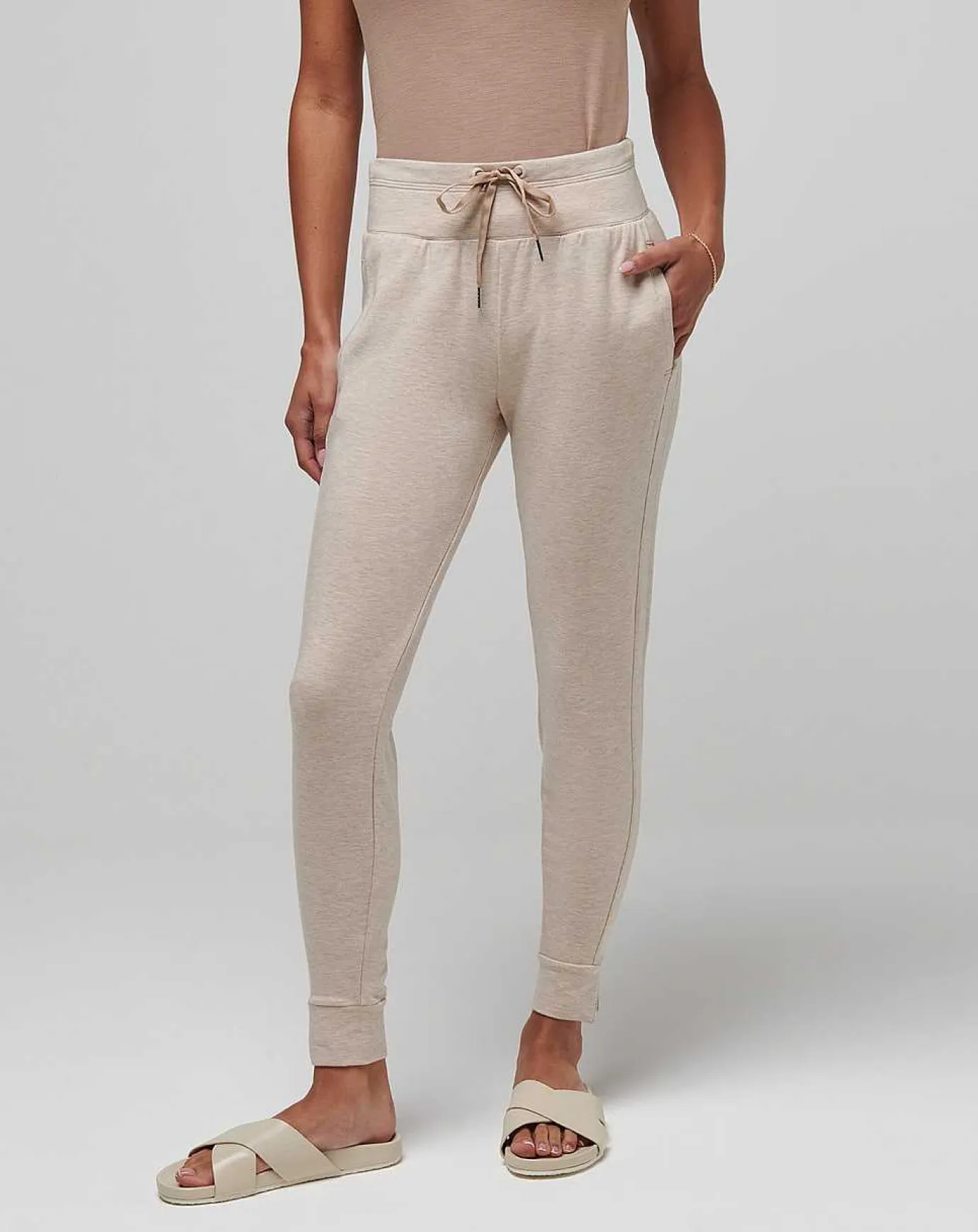 TravisMathew Cloud Terry Tie Jogger> Pants