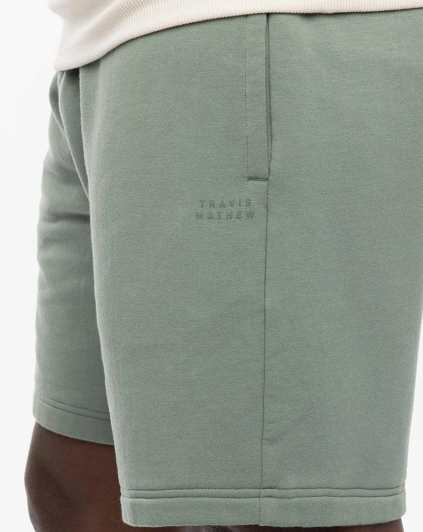 TravisMathew Coastal Cloud Short 7.5In> Shorts