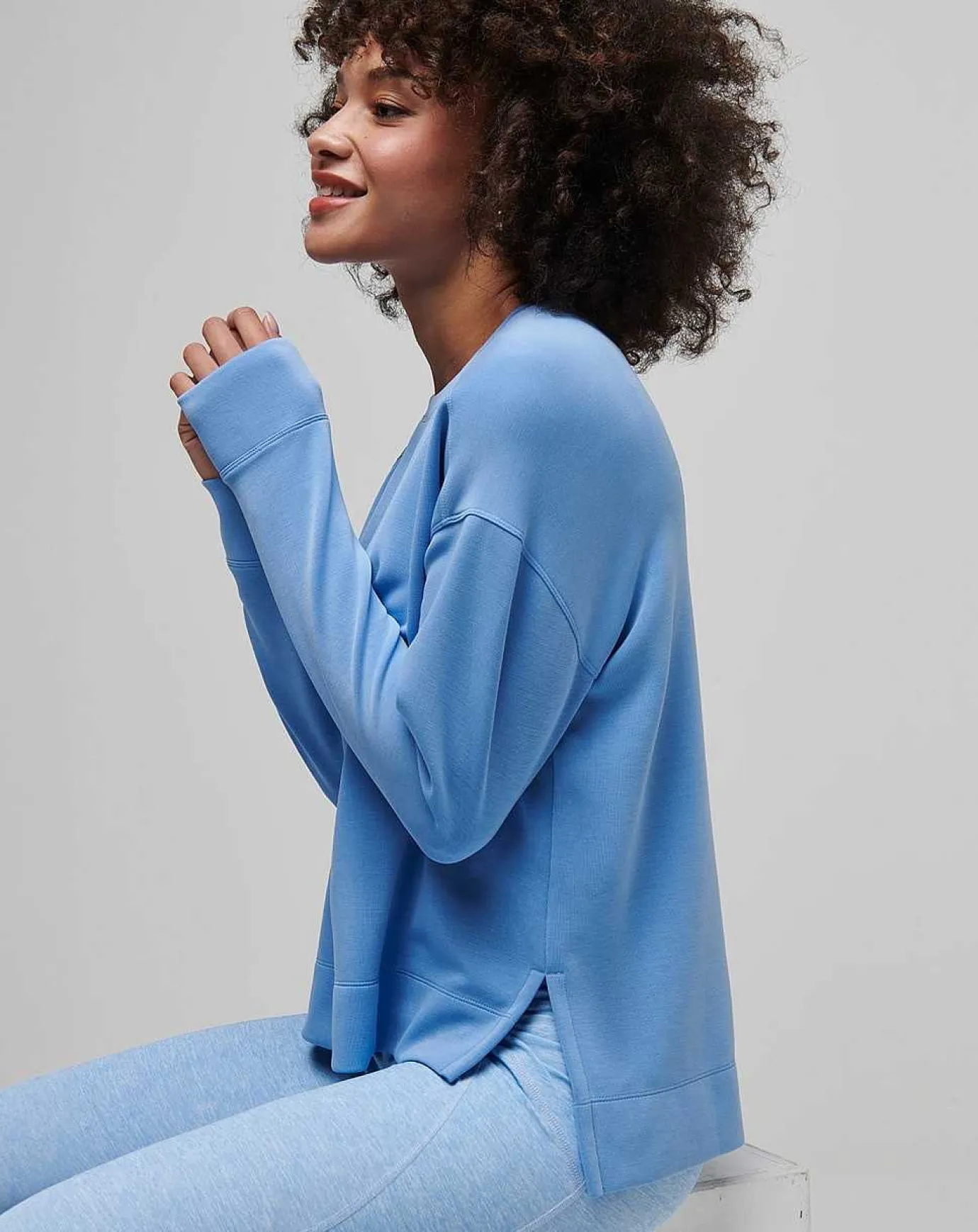 TravisMathew Lacewings Skyloft Crew> Hoodies & Pullovers