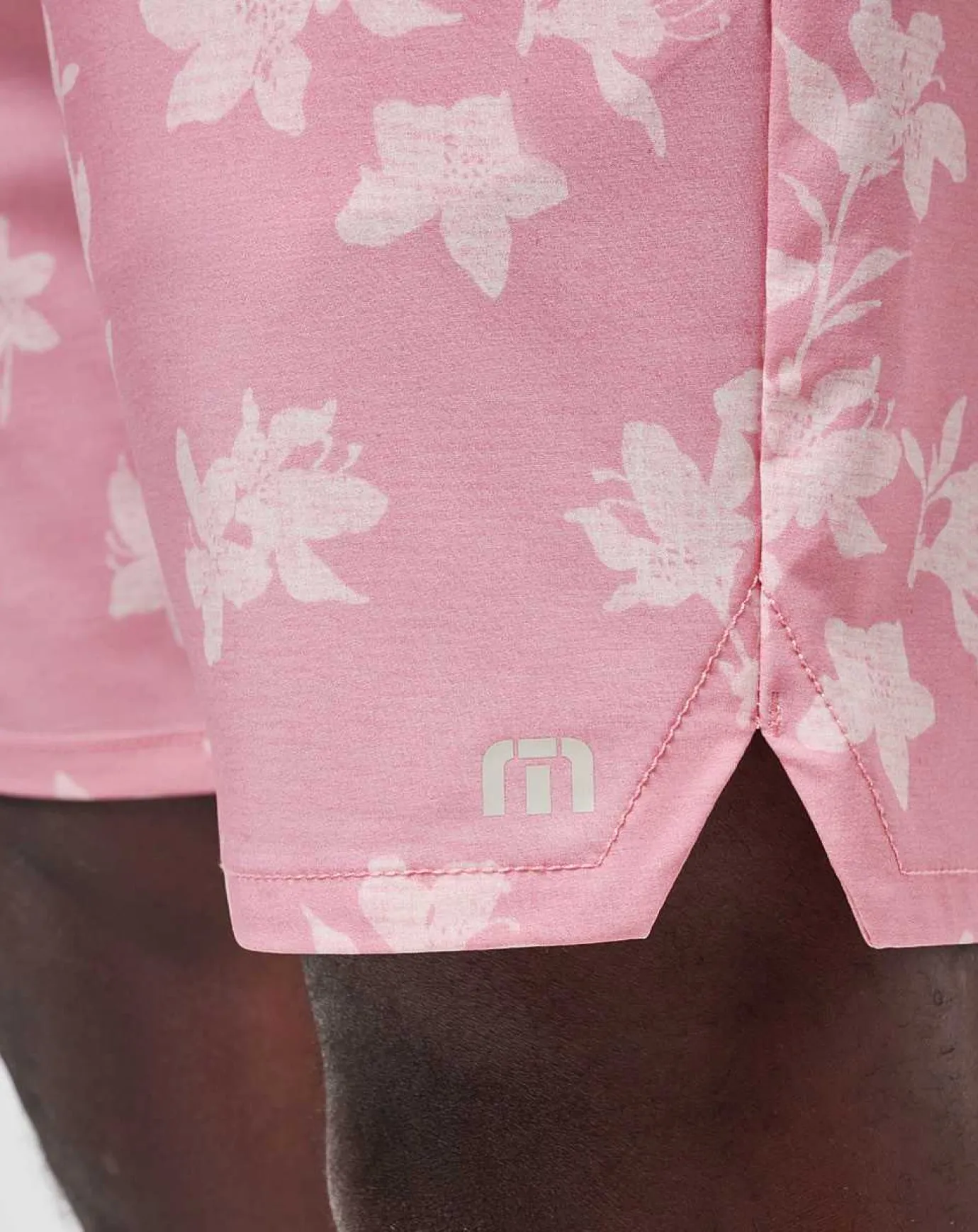 TravisMathew Macadamia Nut Boardshort> Shorts