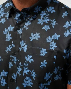 TravisMathew Mist On The Lake Button-Up> Button-Ups
