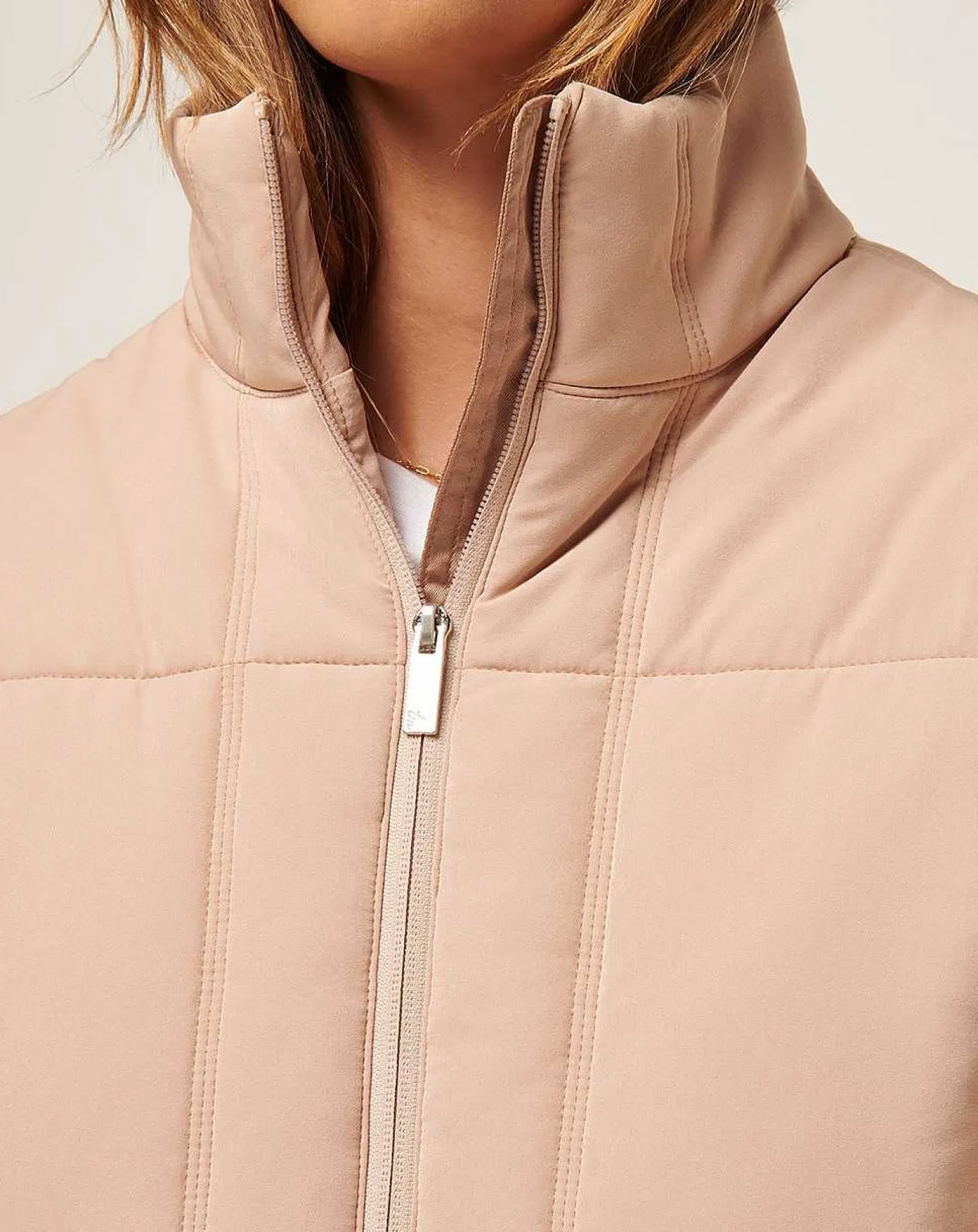 TravisMathew Mont Blanc Puffer> Jackets