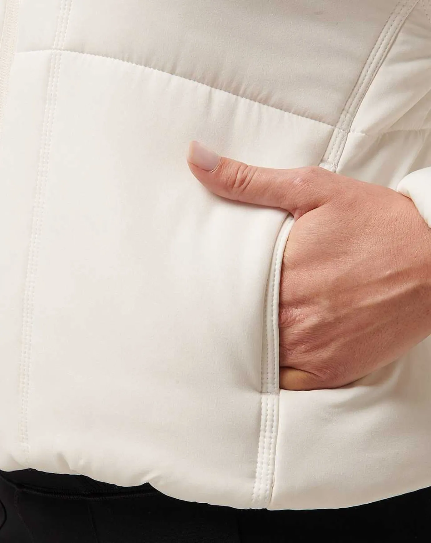 TravisMathew Mont Blanc Puffer> Jackets