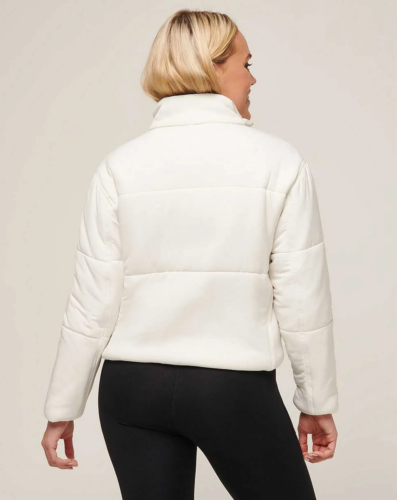 TravisMathew Mont Blanc Puffer> Jackets