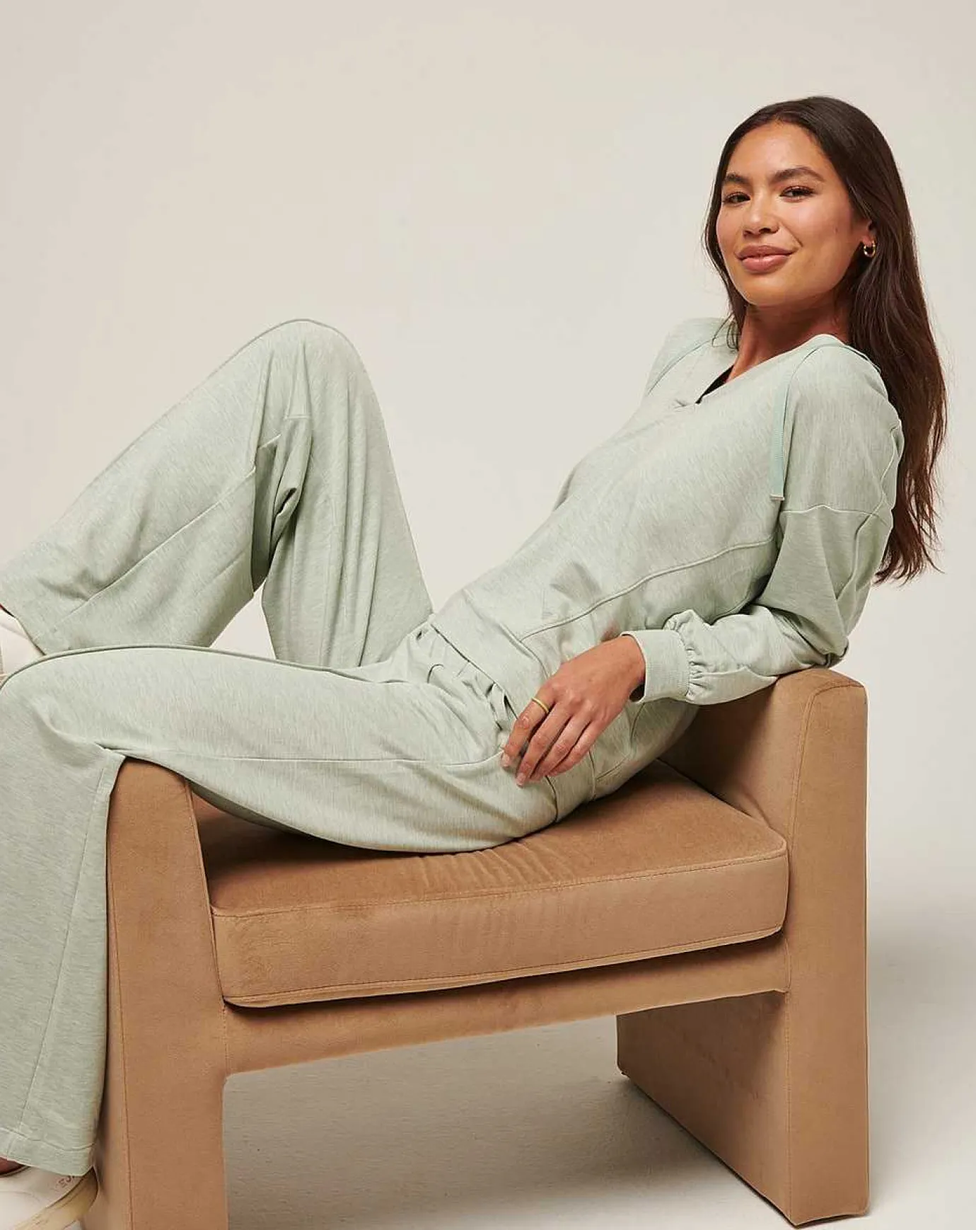 TravisMathew Oceana Cloud Terry Hoodie> Hoodies & Pullovers
