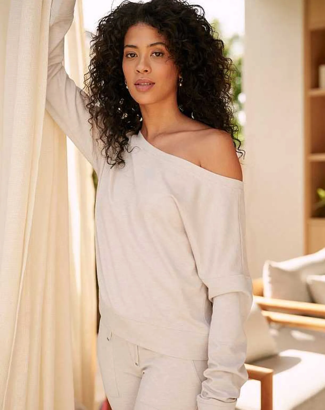 TravisMathew Portugal Off The Shoulder Ponte Top> Shirts & Tops