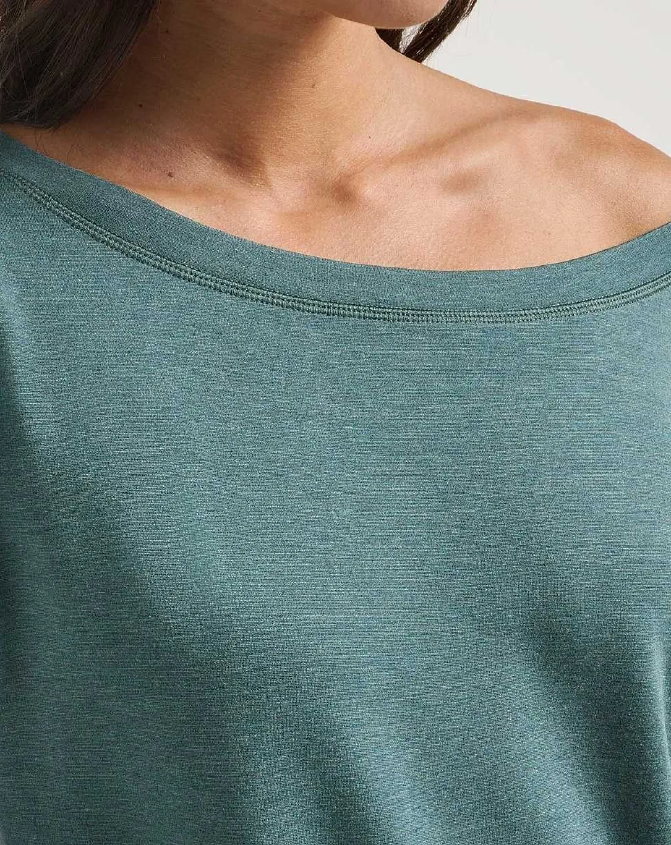 TravisMathew Portugal Off The Shoulder Ponte Top> Shirts & Tops
