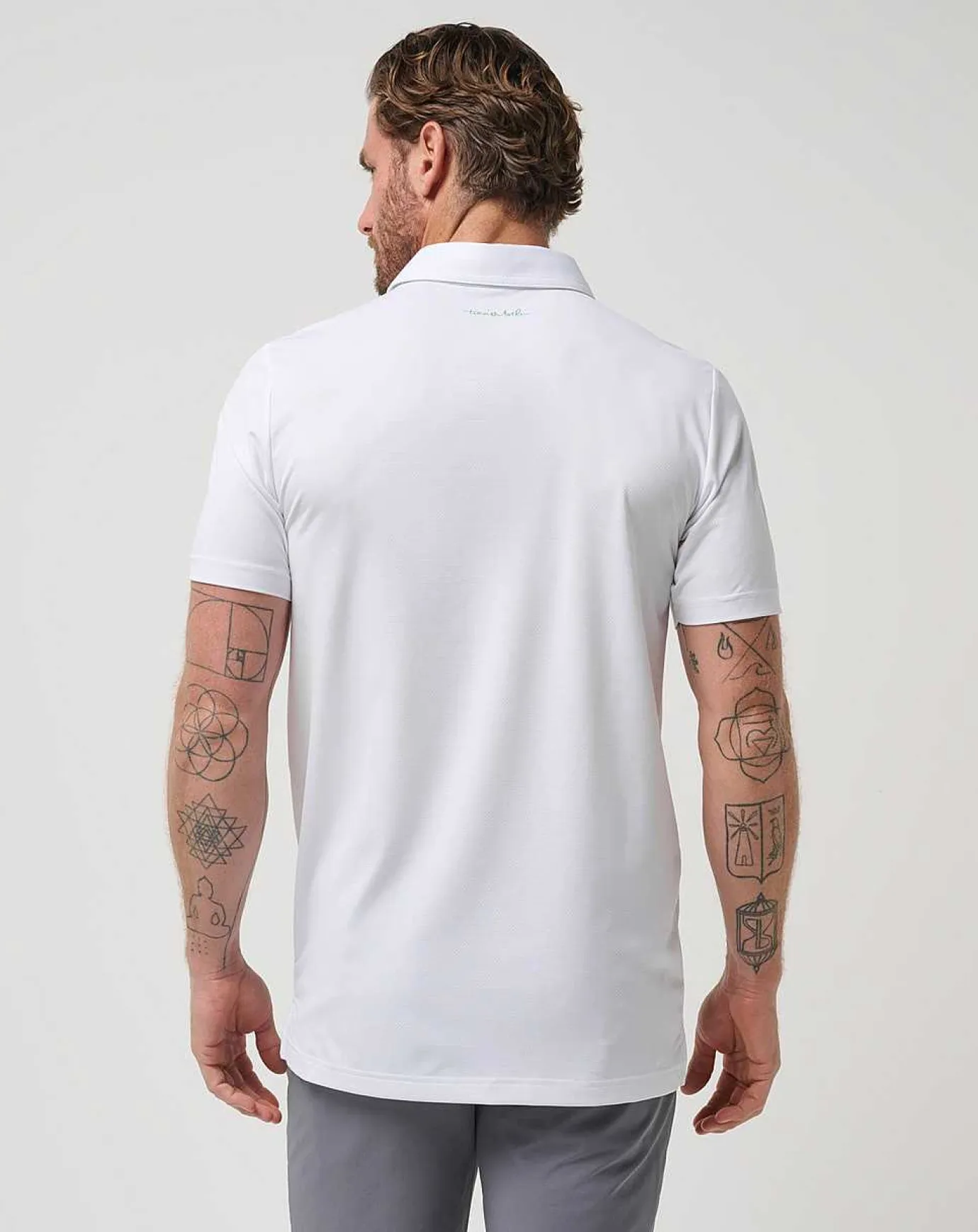 TravisMathew Round It Up Polo> Polos