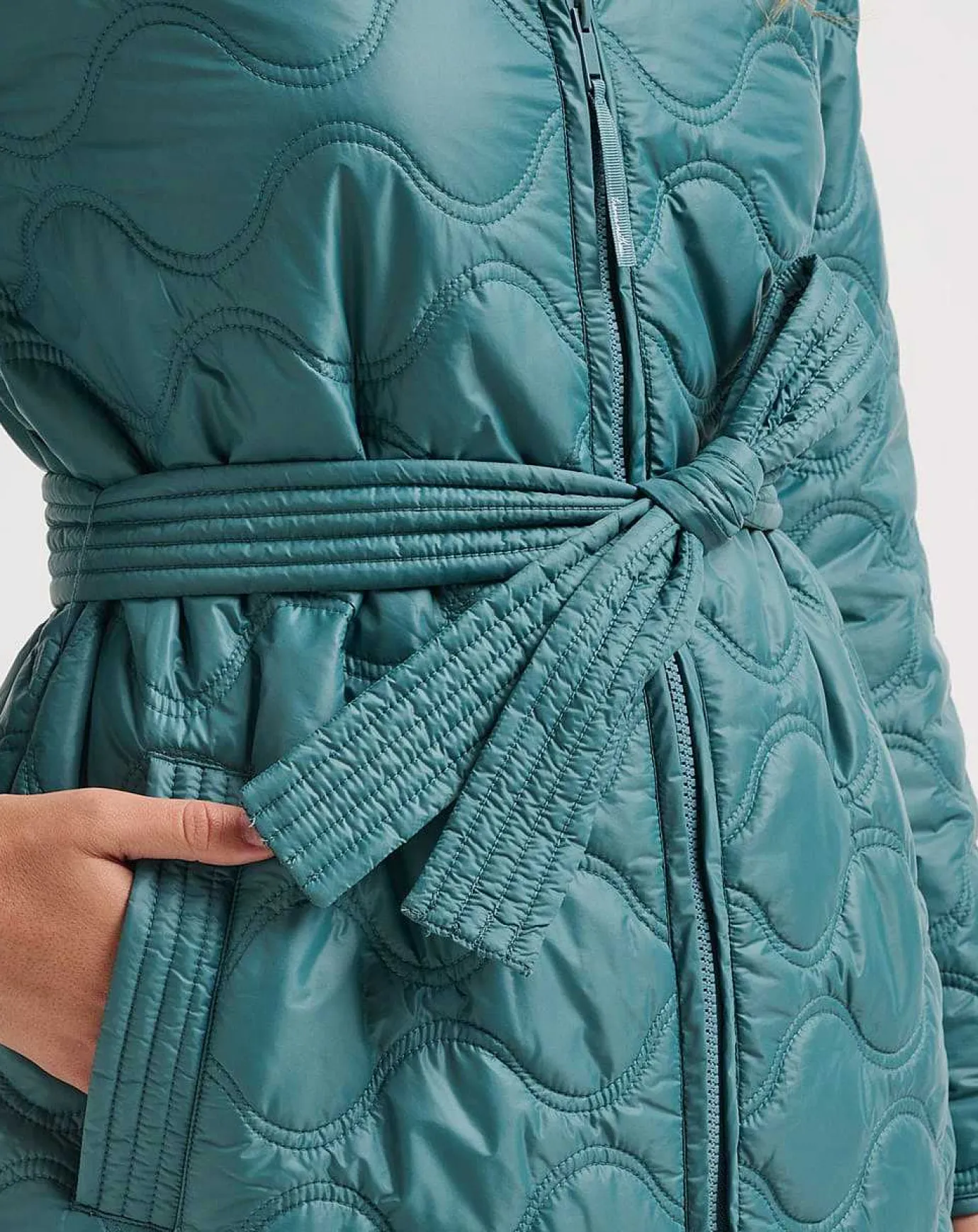 TravisMathew Saltwater Spray Quilted Jacket> Jackets