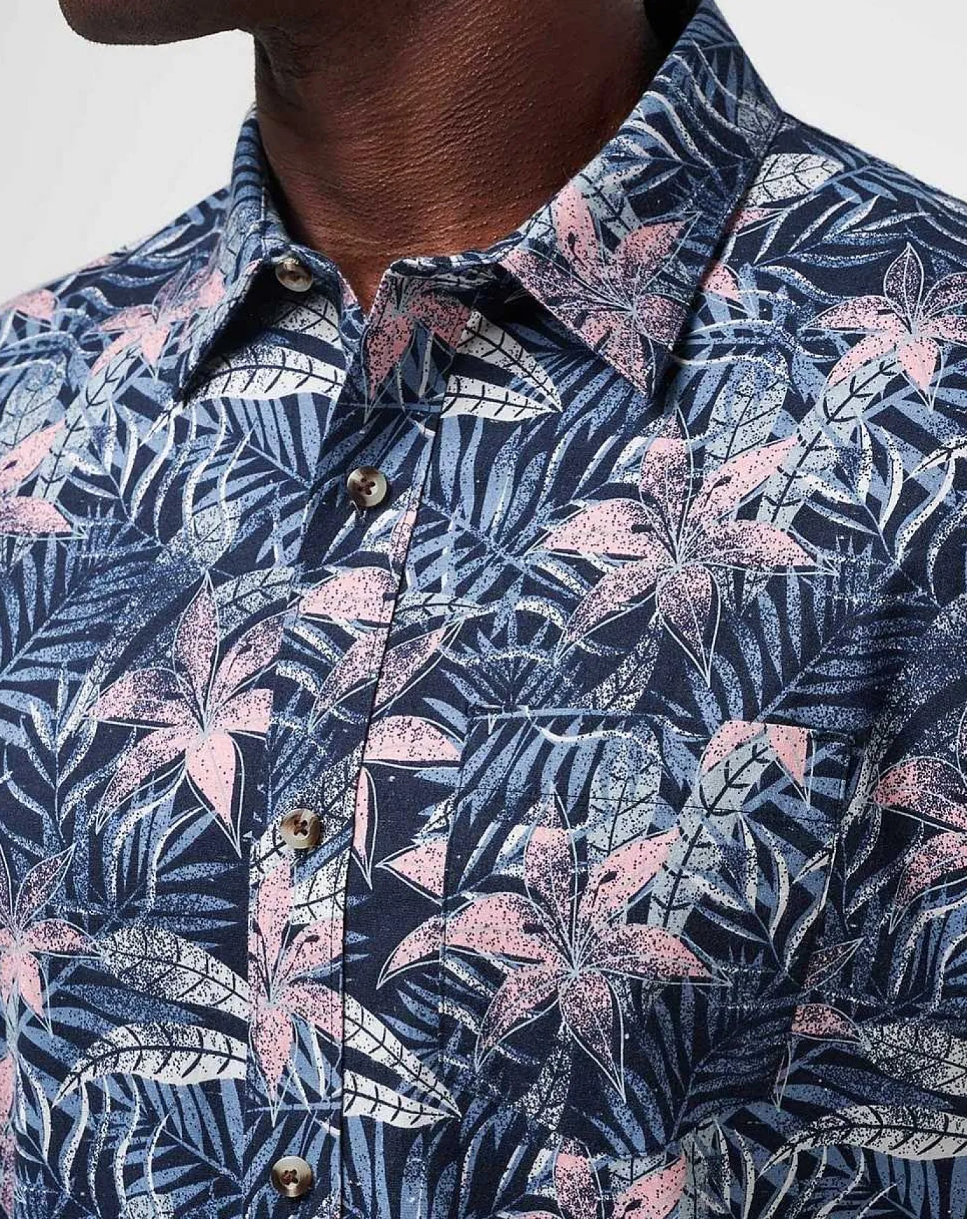 TravisMathew Shoot The Channel Button-Up> Button-Ups