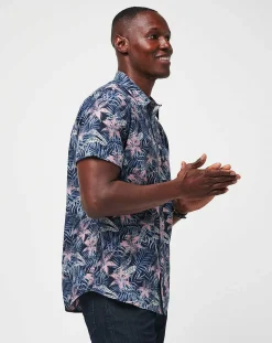 TravisMathew Shoot The Channel Button-Up><noscript><img width=