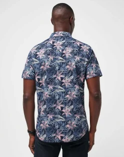 TravisMathew Shoot The Channel Button-Up><noscript><img width=