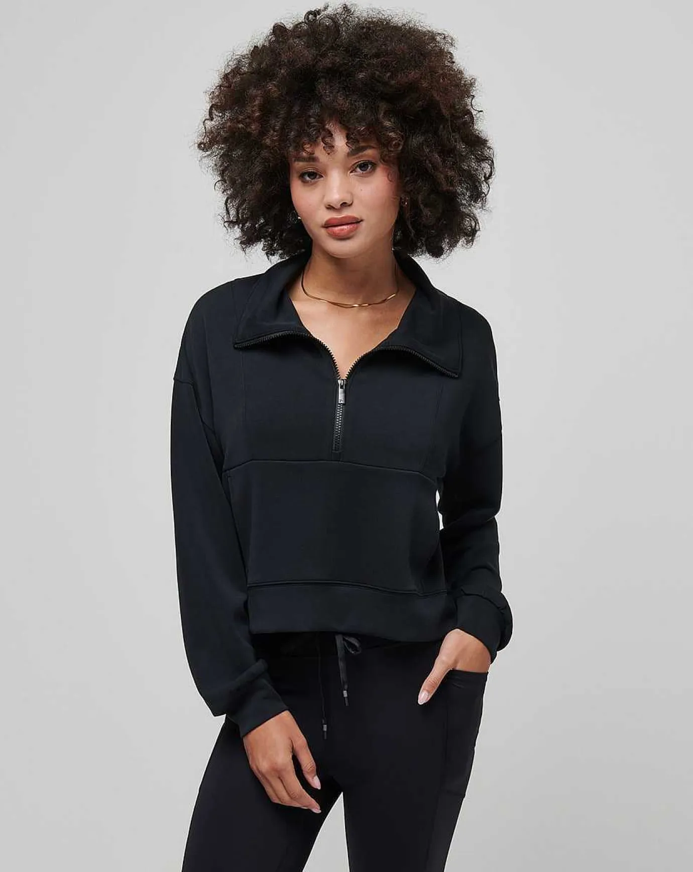 TravisMathew Skyloft Soft Half Zip> Hoodies & Pullovers