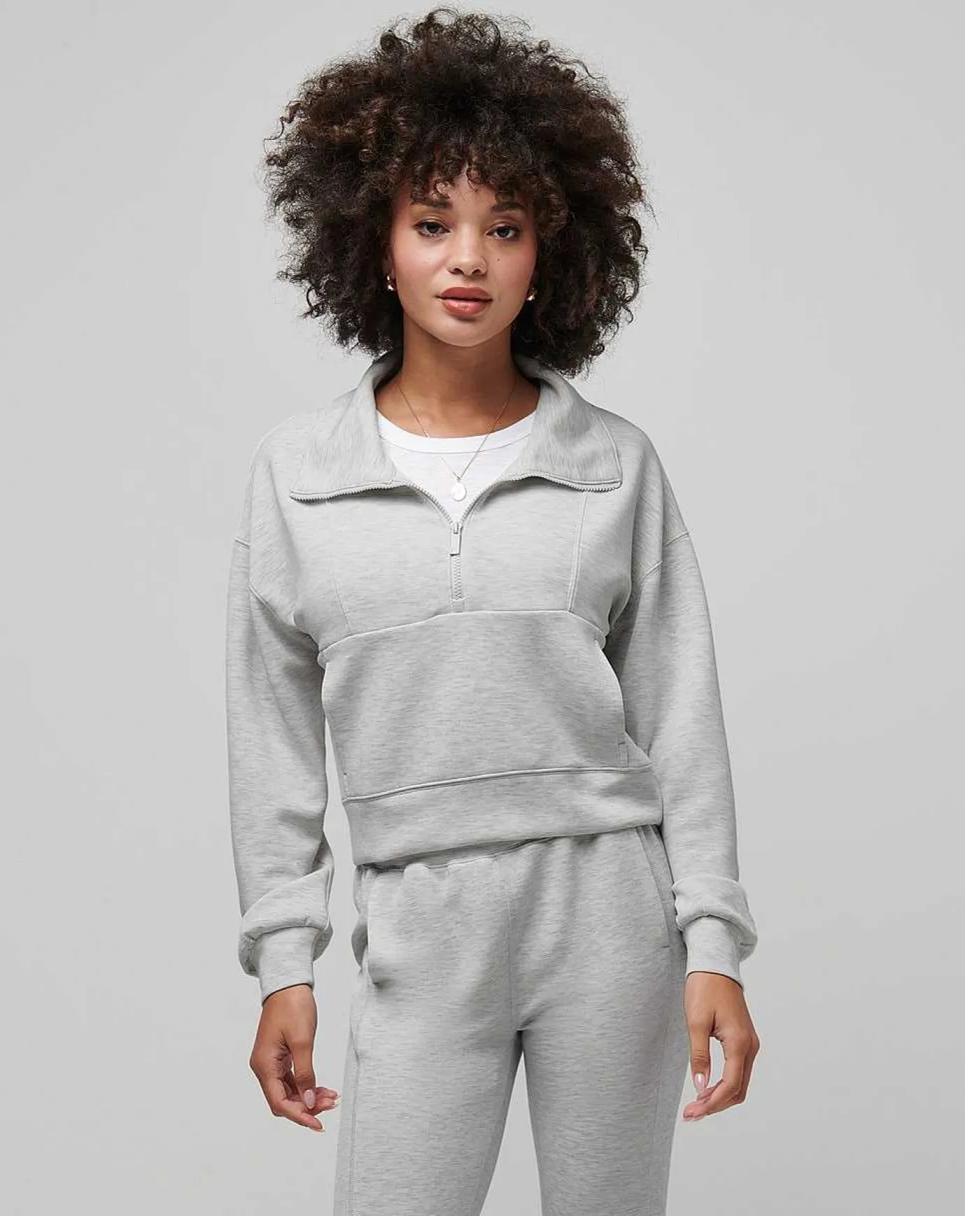 TravisMathew Skyloft Soft Half Zip> Hoodies & Pullovers