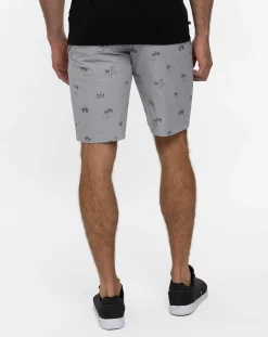 TravisMathew Straight Shot Short 9In> Shorts