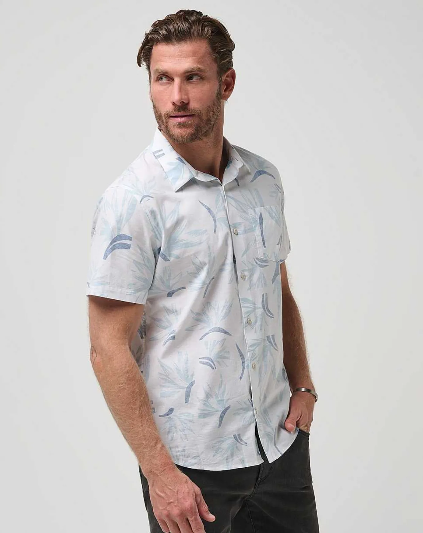 TravisMathew The Thick Of It Button-Up> Button-Ups
