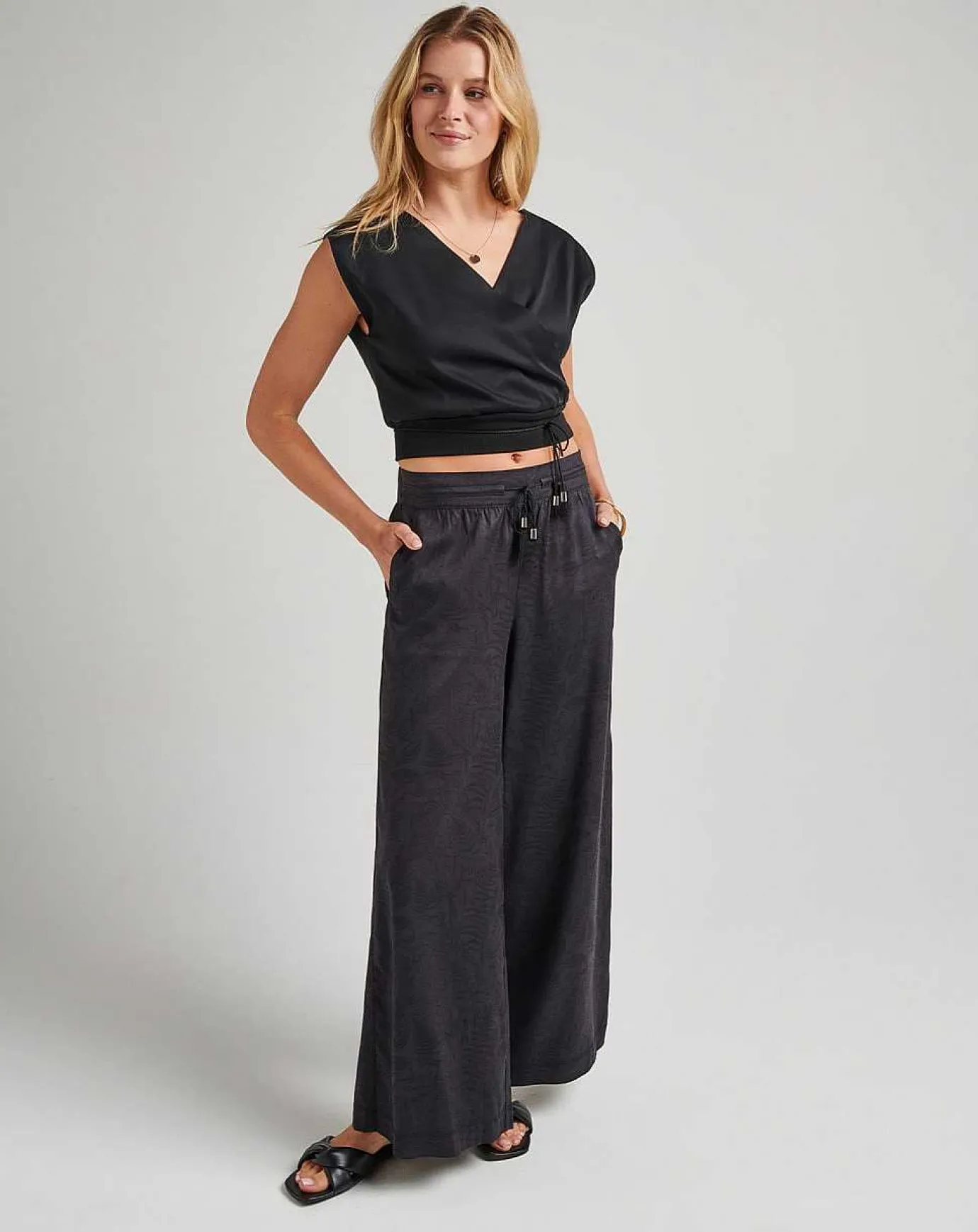 TravisMathew Two Night Stay Pant> Pants