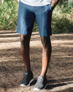 TravisMathew Upwardly Mobile Short 9In><noscript><img width=