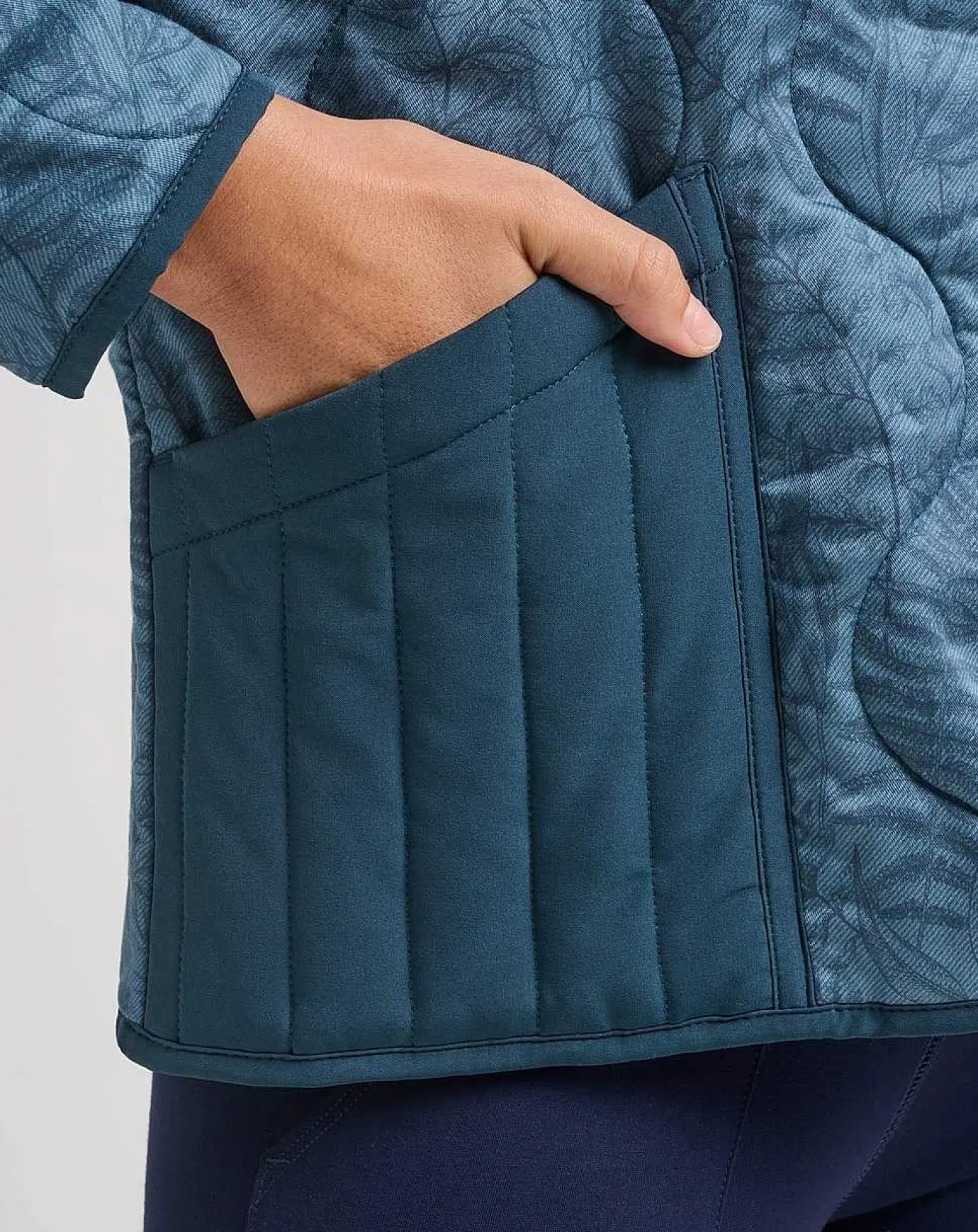 TravisMathew Worth A Shot Jacket> Jackets