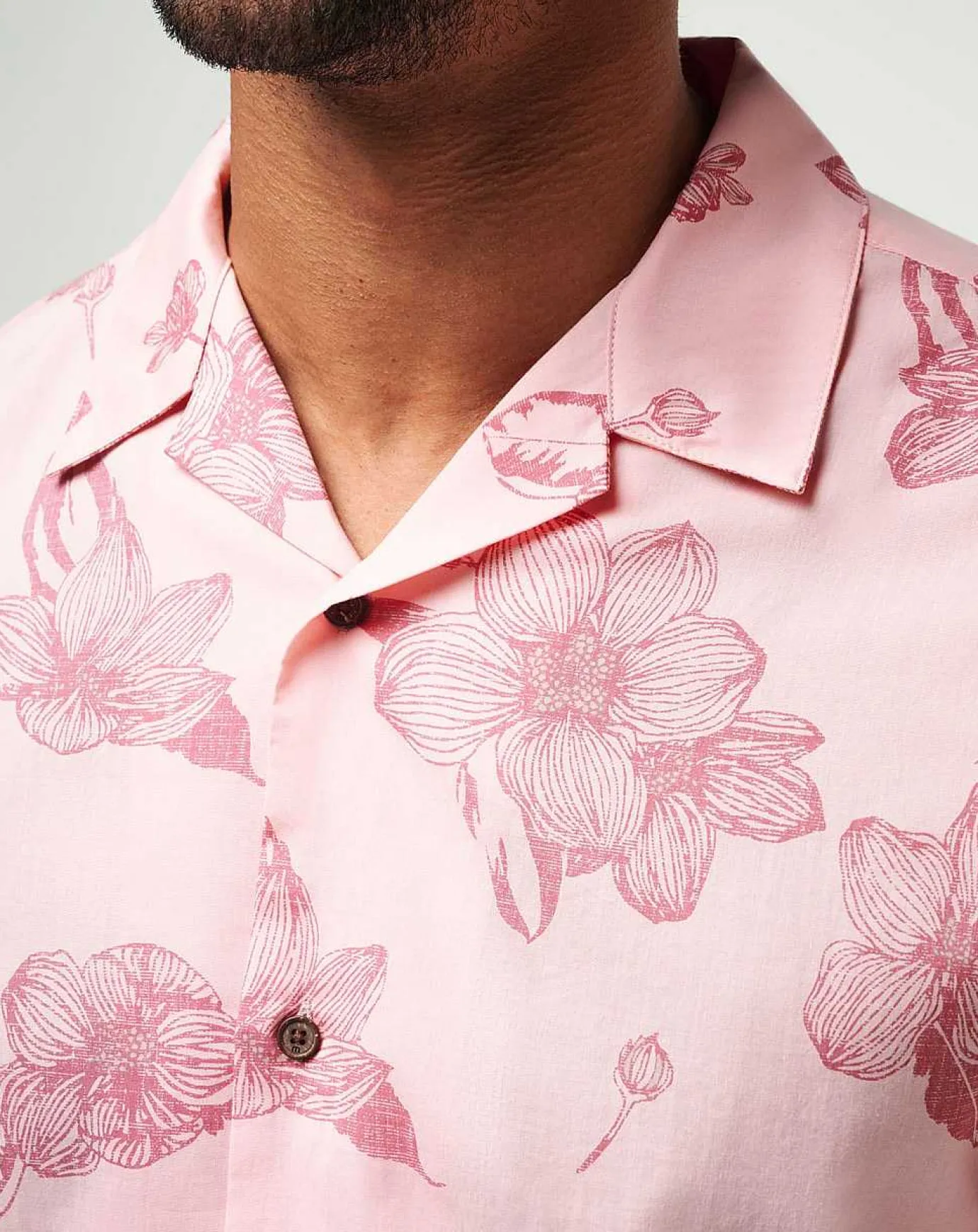 TravisMathew Yacht Rockin Button-Up> Button-Ups